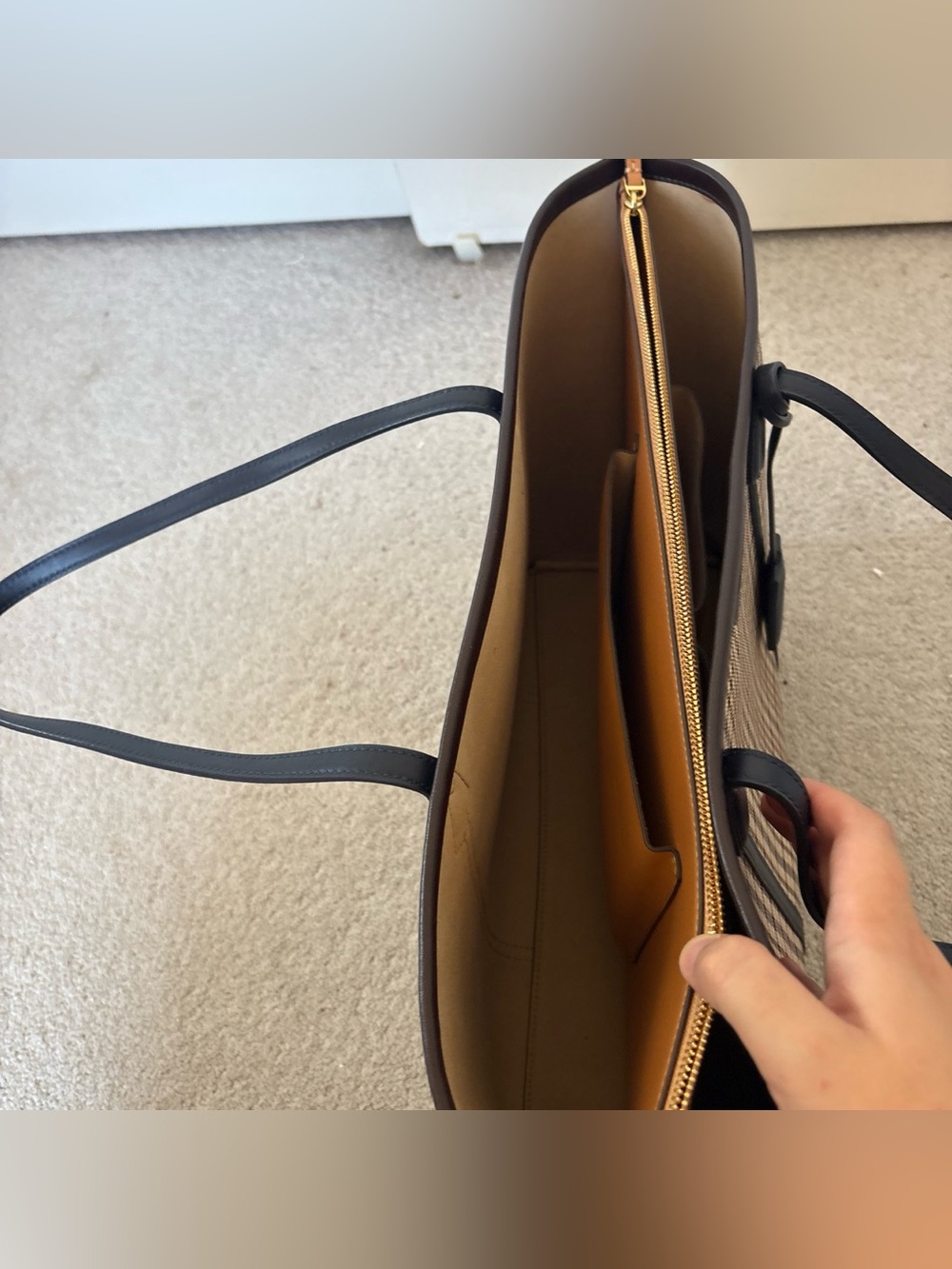 Tory Burch Perry plaid tote - Picture 3 of 5